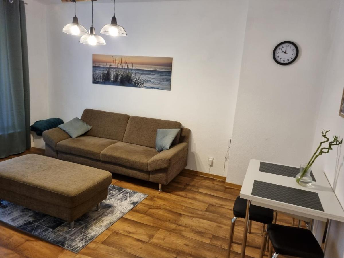 R&E Apartment เคมนิตซ์ ภายนอก รูปภาพ